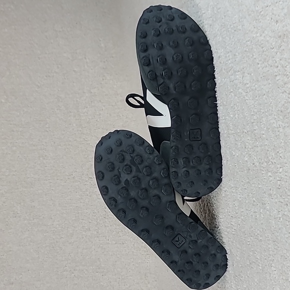 VEJA‘RIO BRANCO’ LOW TOP LACE UP SNEAKERS Mens 11 - Picture 8 of 8